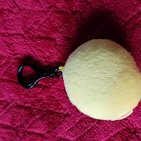 WINK Emoji Keychain - Picture 2 of 3